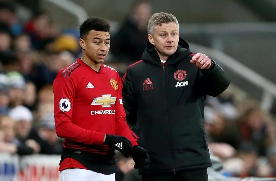 充满不确定 充满不确定